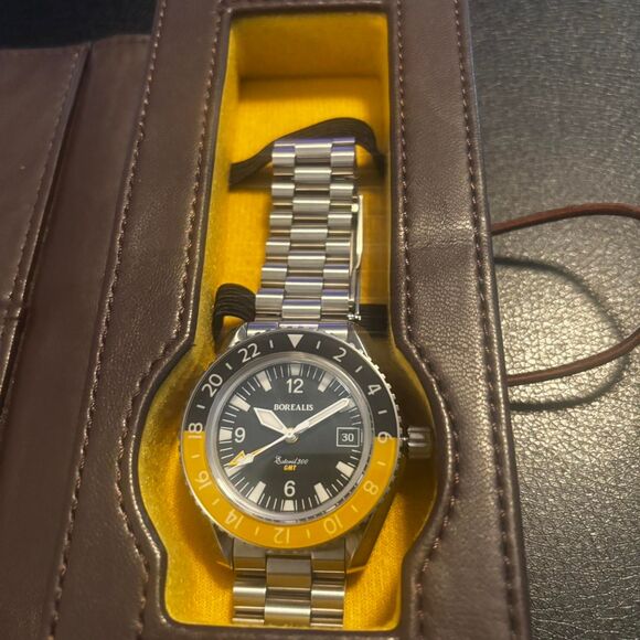 Borealis Estoril 300 GMT Black Dial Arabic Numbers Date Yellow Bezel Version A - Picture 6 of 9